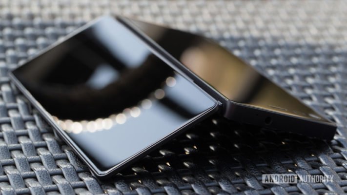 ZTE Axon M – plånboksdesign och dubbla 1080p-skärmar