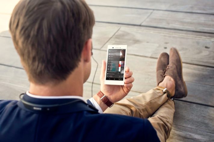 Sony presenterar Xperia T3 – smartphone med fokus på design