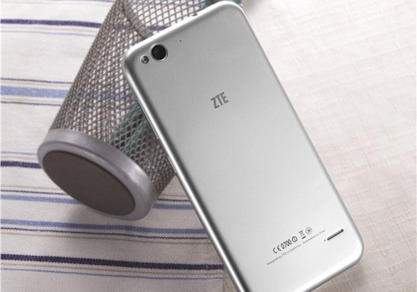 ZTE introducerar LTE-telefonen Blade S6