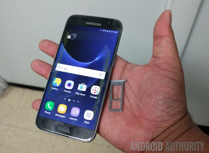 Samsung Galaxy S7 dyker upp i det vilda