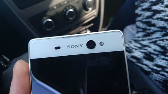 Rykte: Sony kommer släppa slimmad 6-tumstelefon